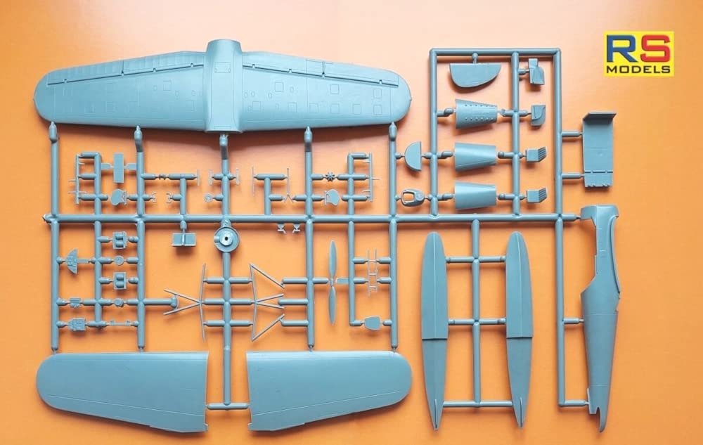 RS Model 1/72 German Army Arado Ar 199 V-5 Trainer Plastic Model Kit 94006, Molded In Color