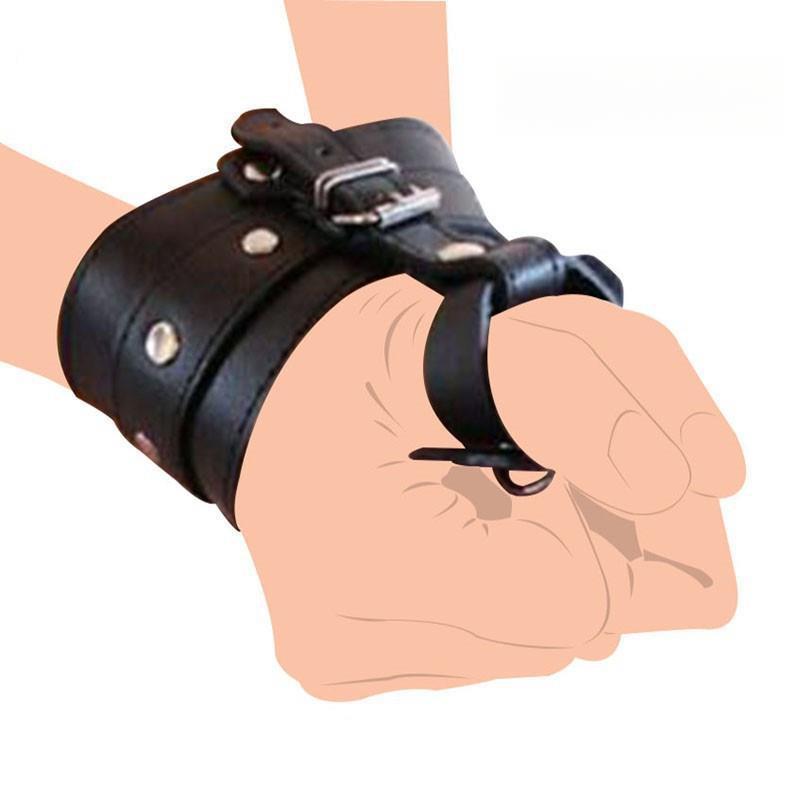 European American Adult SexToys Husband and Wife Flirting Alternative Flirting Black Leather Binding Bondage Finger Handcuffs