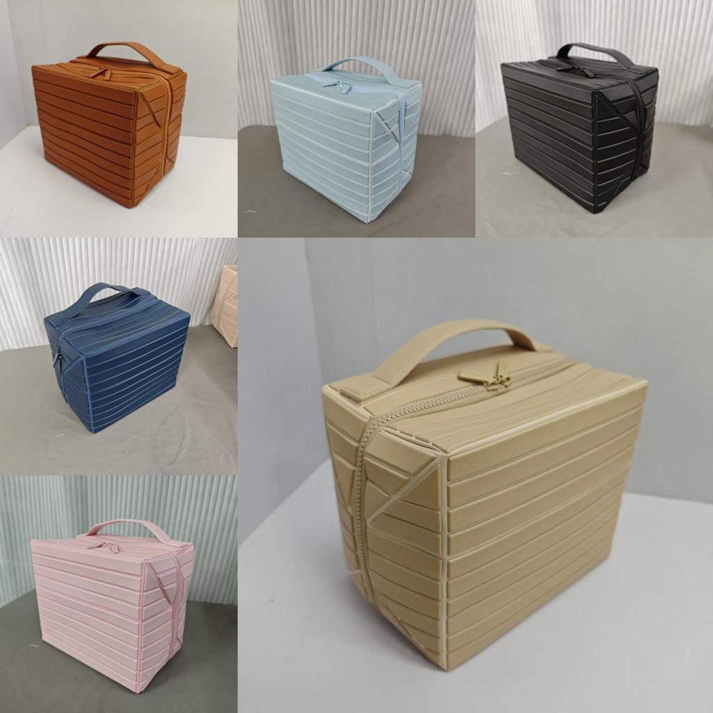 Pvc Travel Makeup Bag With Striped Design And Foldable Function For Daily Use