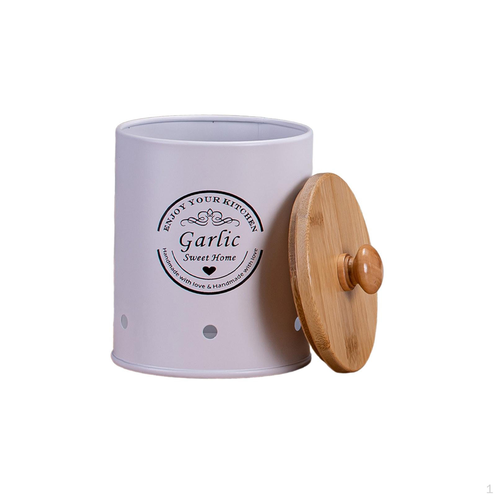 

Контейнер для хранения свежих овощей на кухне