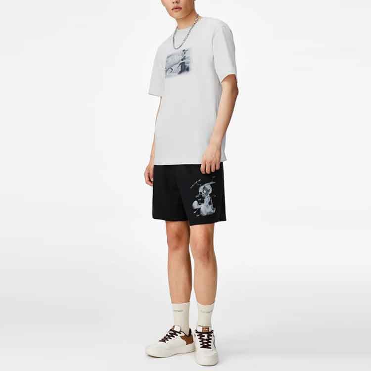 Li Ning X Disney Collaboration Pinocchio Series Cartoon Pattern Printed Round Neck Casual Short Sleeve T-Shirt Men T-Shirt White Sand Gray AHSS453-6