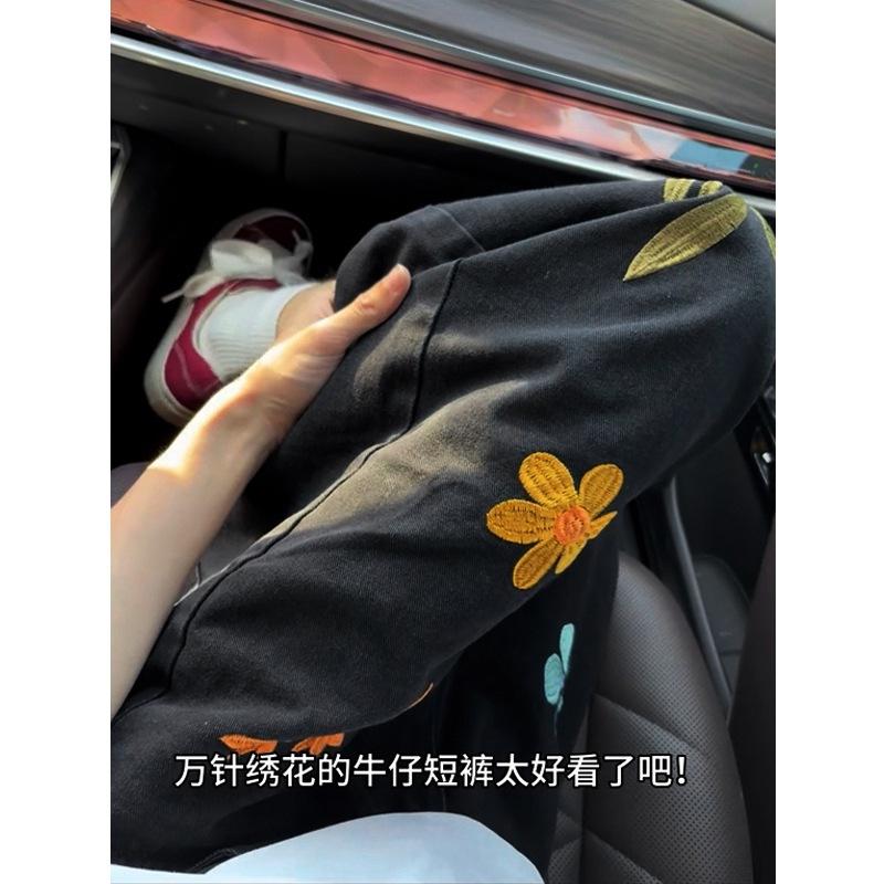 American flower embroidered denim shorts boys summer texture loose pants niche design casual cropped pants