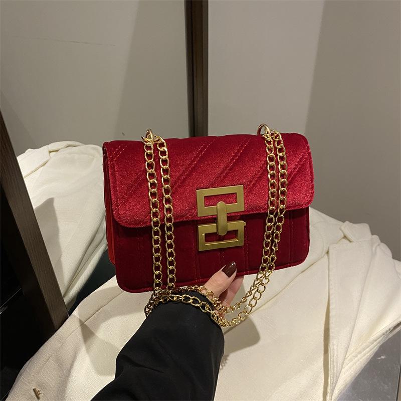 

Winter retro small bag, new women s bag trend simple messenger bag fashion shoulder small square bag красный
