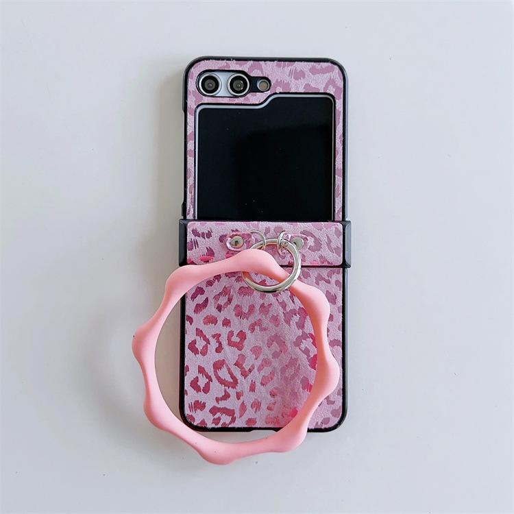 Compatible with Samsung ZFlip5 foldable phone case, zflip4 leopard print handle ring, back cover case, zflip3 protective cover
