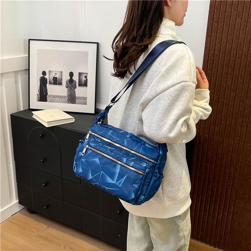 Fashion Oxford cloth shoulder messenger bag women's new large-capacity versatile casual lightweight mother bag