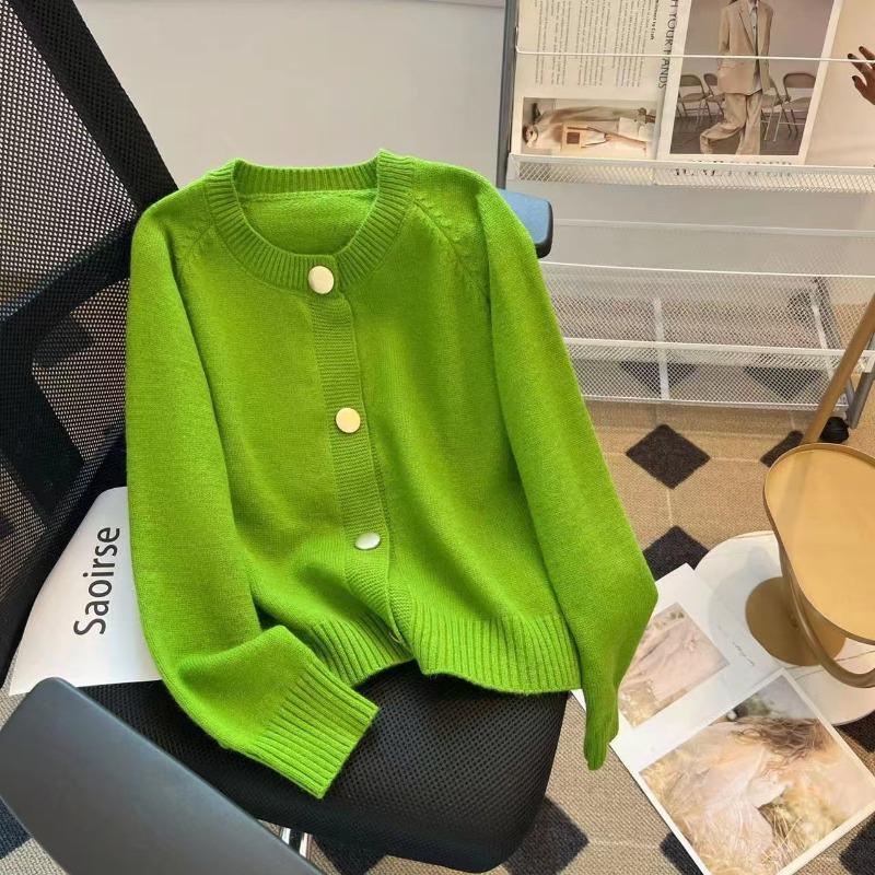 

Real bear embroidered knitted sweater outer wear women s autumn and winter round neck pullover loose lazy wind wool top L зелений