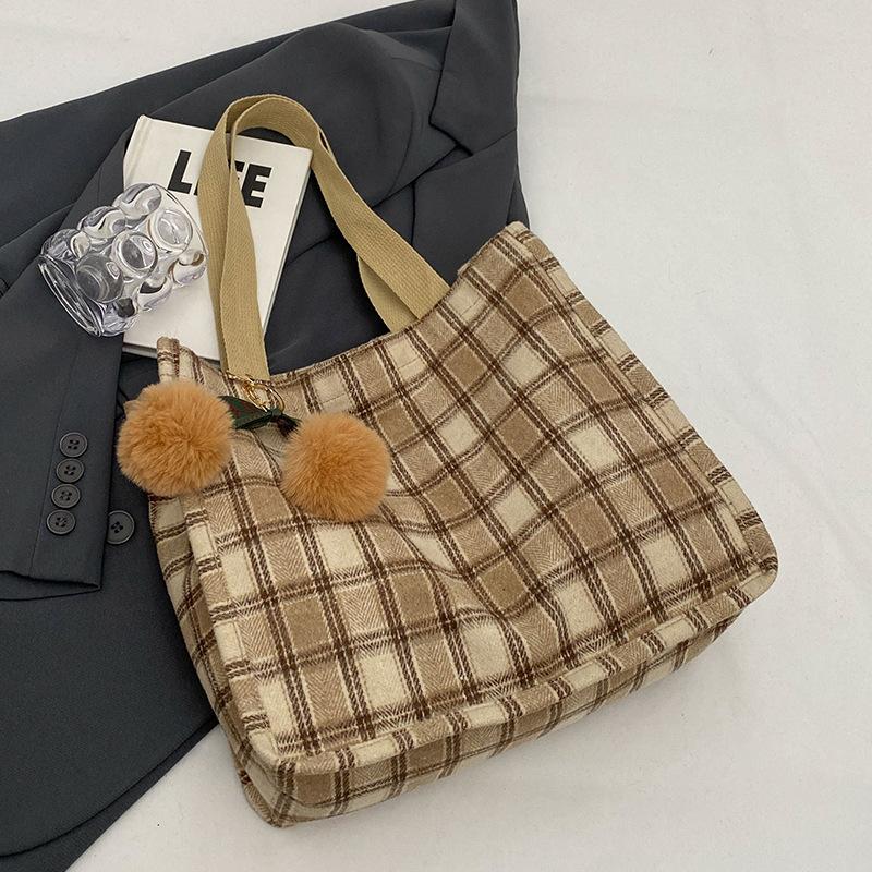 Herbst- und Winter-Retro-Wollentasche für Damen, neue koreanische Tragetasche, vielseitige, lässige, große Kapazität, Einzel-Schulter-Pendeltasche