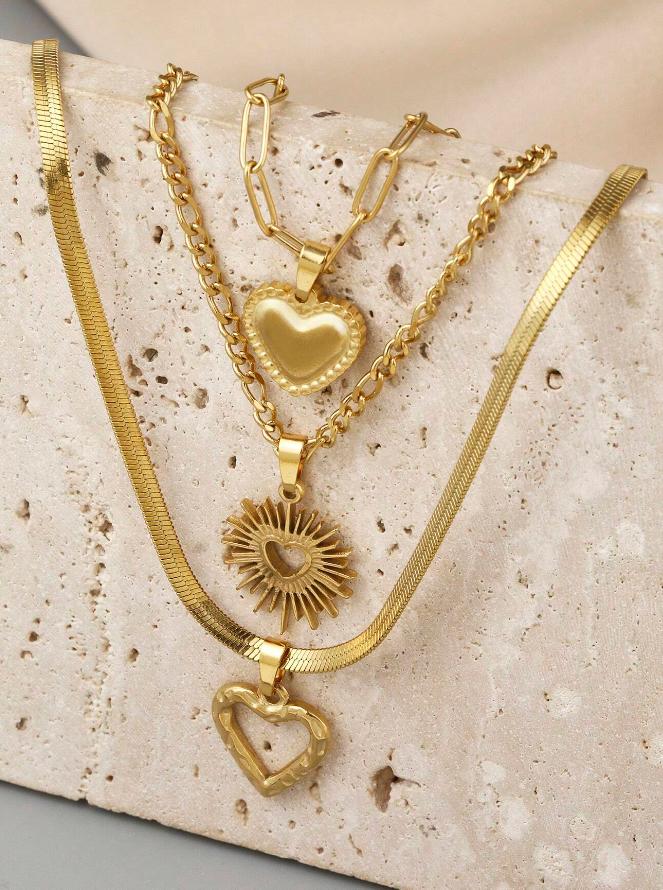 

3 Pcs Fashion Bohemia Heart Pendant Chain Layered Necklace for Women Summer Beach Simple Copper Metal Necklace Jewelry Gift 2026