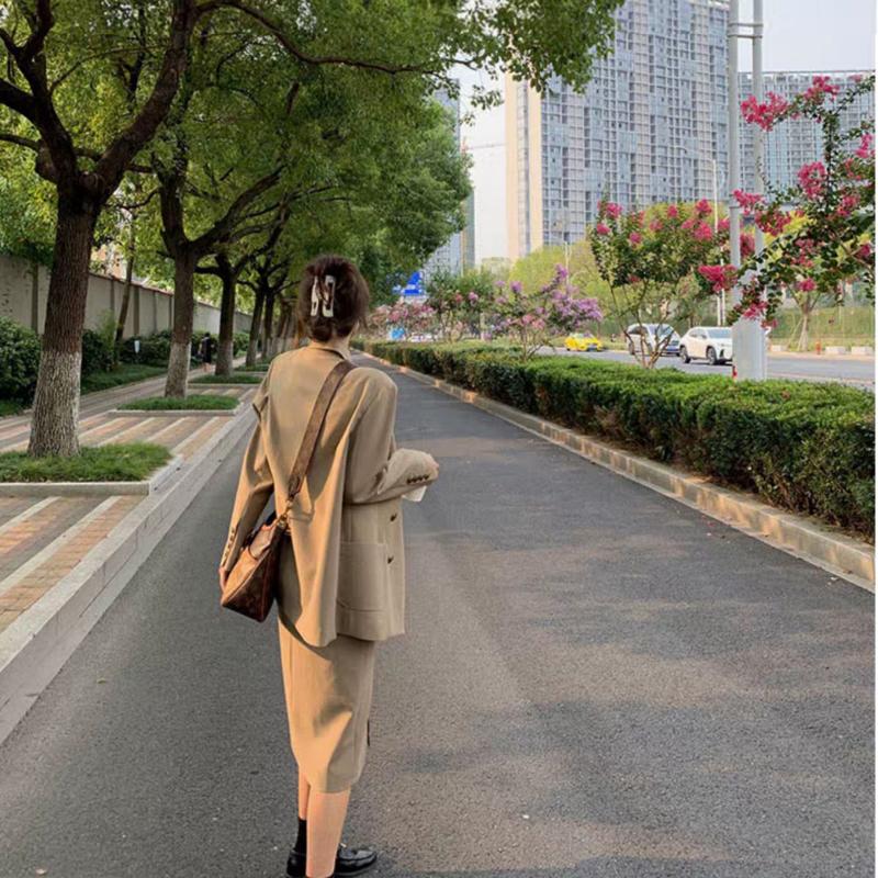 Two Piece Women Outfit with A High Professional Wear and Temperament Goddess Fan Suit