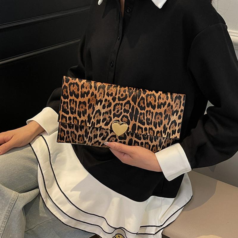 Large Capacity Wallet For Women Luxury Designer PU Purse Fashion Clutch Bag Coin Wallet Closure Leopard Print Handbag CLE