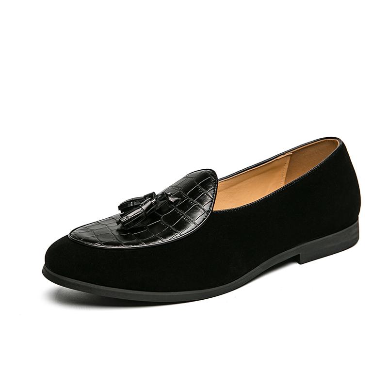 New Men Casual Shoes Thick Soled Leather Loafers Business Office Shoes Shallow Mouthed Moccasins Comfortable Slip on Tassel Shoe