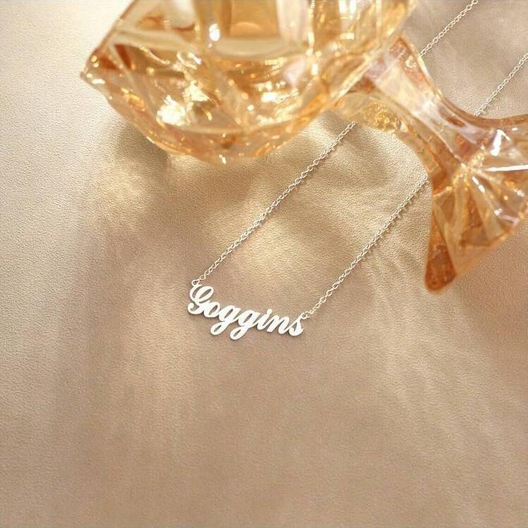 Collier Personnalisé avec Nom en Or 18K avec Pendentif Lettre Anglaise - Acier Inoxydable, Design Européen et Américain