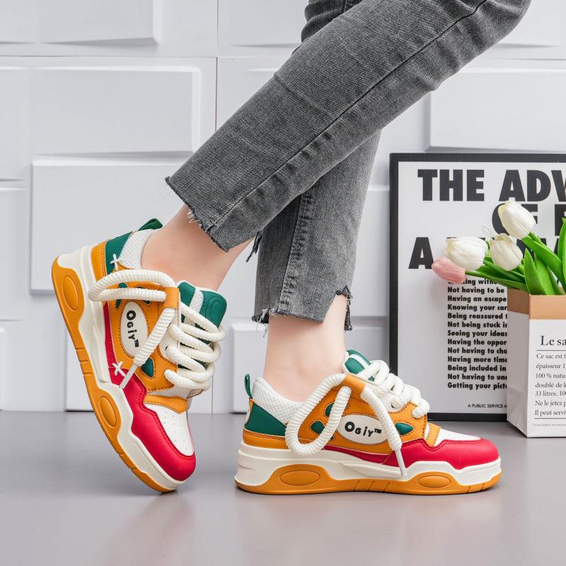 Couple soft-soled bread shoes new spring panda shoes heightening shoes casual board shoes