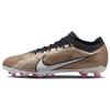 Scarpe speciali per sport – Scarpe da calcio