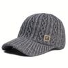 A Winter Baseball Cap In Korean Style, Fashionable And Face-Slimming, Versatile And Warm, with a Duckbill Design.