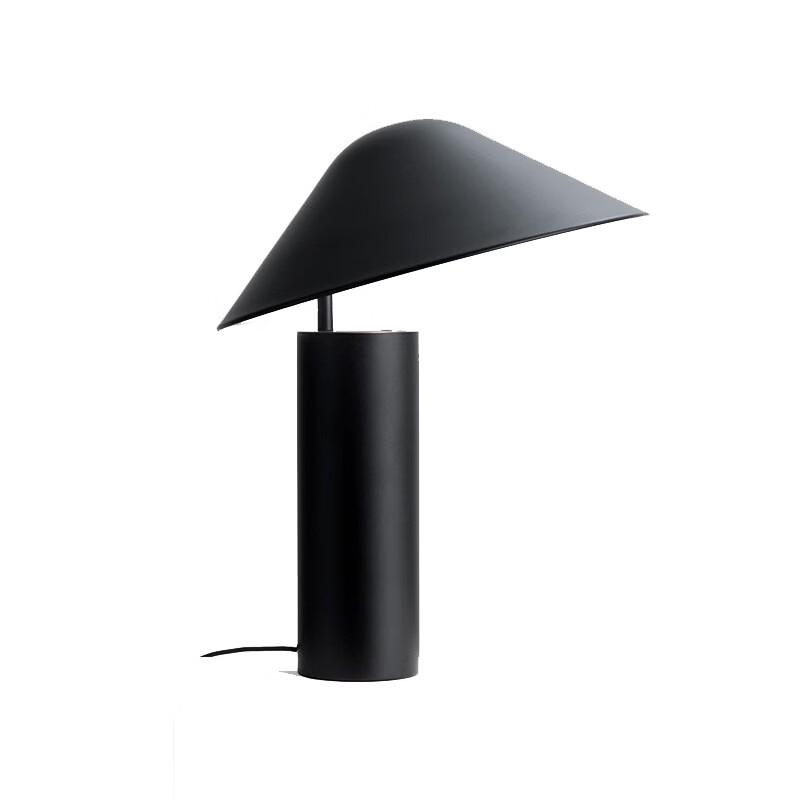 OEING Modern Minimalist Table Lamp