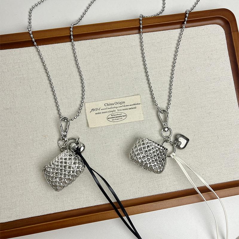 Punk Metal Woven Coin Purse Pendant Necklace For Women Fashion Long Round Bead Chain Necklace Bowknot Pendant Necklaces