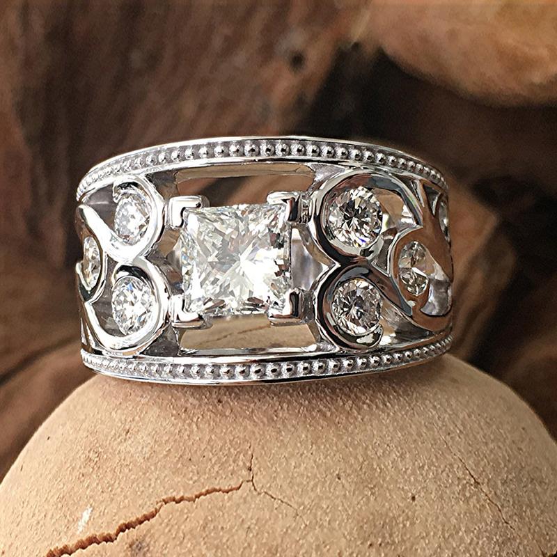 Nuovi Anelli da Sposa alla Moda per Donne Argento Placcato di Alta Qualità Zirconia Cubica Bianca Quadrata Design Versatile Gioielli Statement