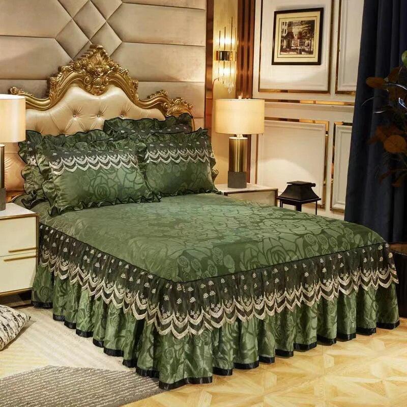 1pc Bed Skirt+2pcs Pillowcase European Luxury Velvet Bedspread Embossing Printed Bed Skirt Romantic Embroidery Lace Bed Skirt