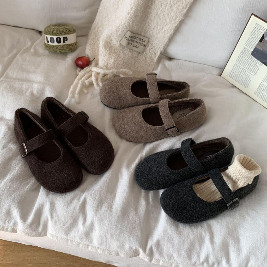 2025 Autumn and Winter New Round Head One-word Woolen Soft-soled Ballet Doudou Women's Fashionable Women's Single Shoes for Pregnant Women