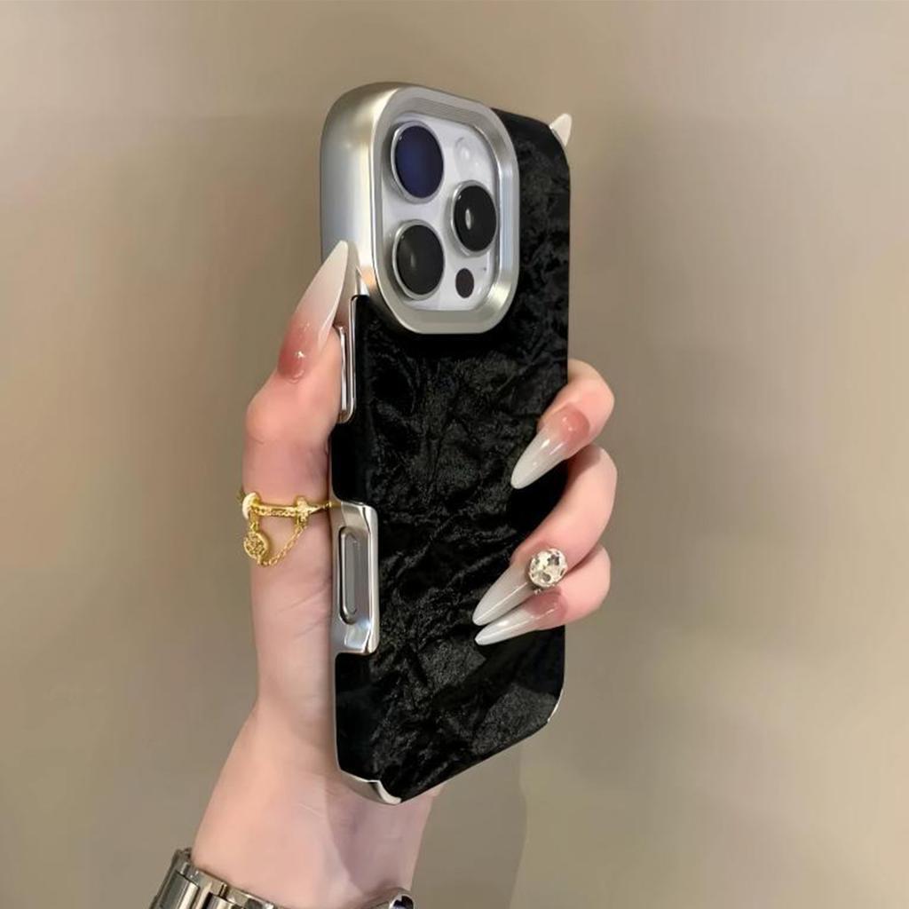 Snow Mountain Pattern Leather Material Mobile Phone Case for Apple 17PROMAX Skin Feel Soft Cover Matte Creative Leather Case