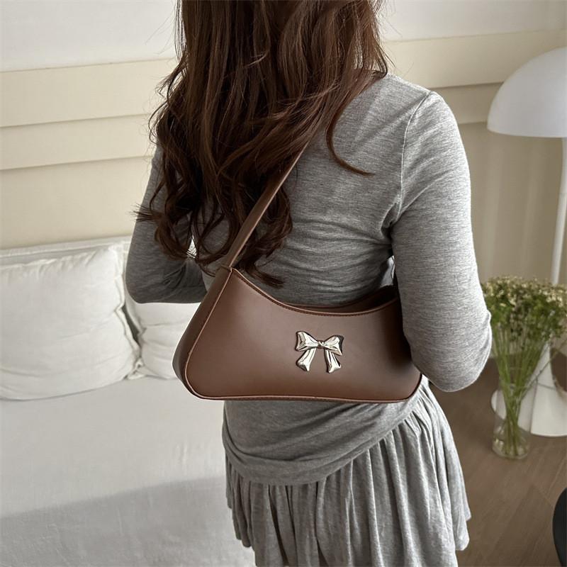 Chic Bowknot Korean Style Soft Leather Baguette Bag For Summer 2024 In Trendy Colors