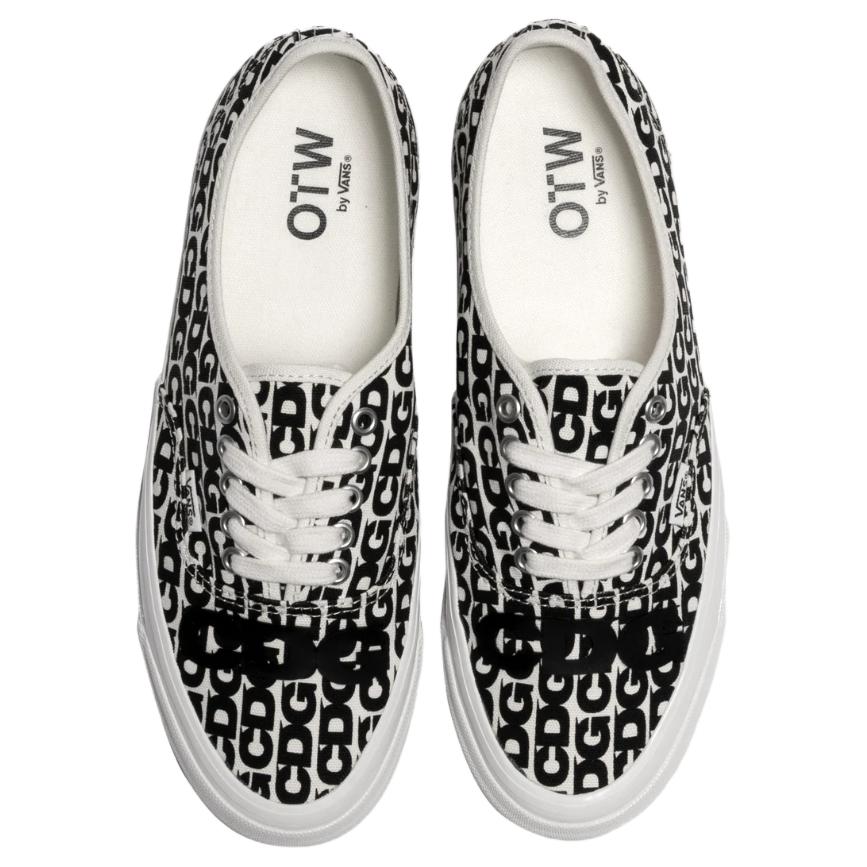 Comme Des Garçons x Vans Authentic 44 Všestranné Pohodlné Odolné Nízké Skate Boty Unisex Tenisky Černá Bílá VN000EEUUY6