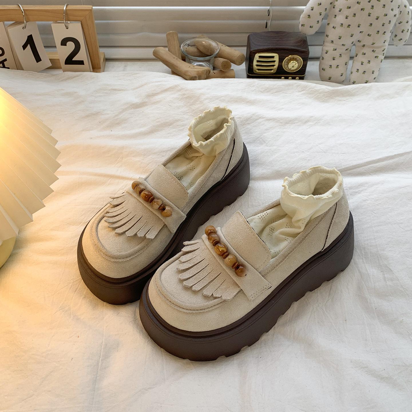 

Queen Fan White British Style Platform Loafers Women s 2025 New Autumn Versatile Soft Sole Round Head Single Shoes 35 бежевый