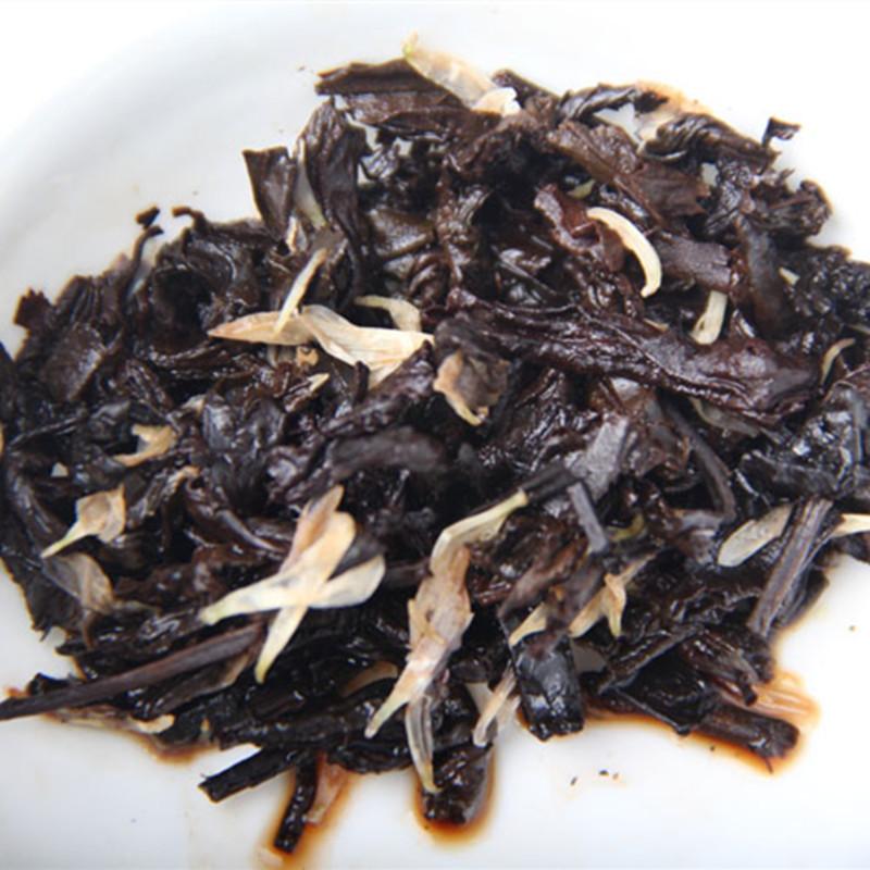 100g Yunnan Ripe Pu'er Tea Cake Chrysanthemum Flavor Puerh