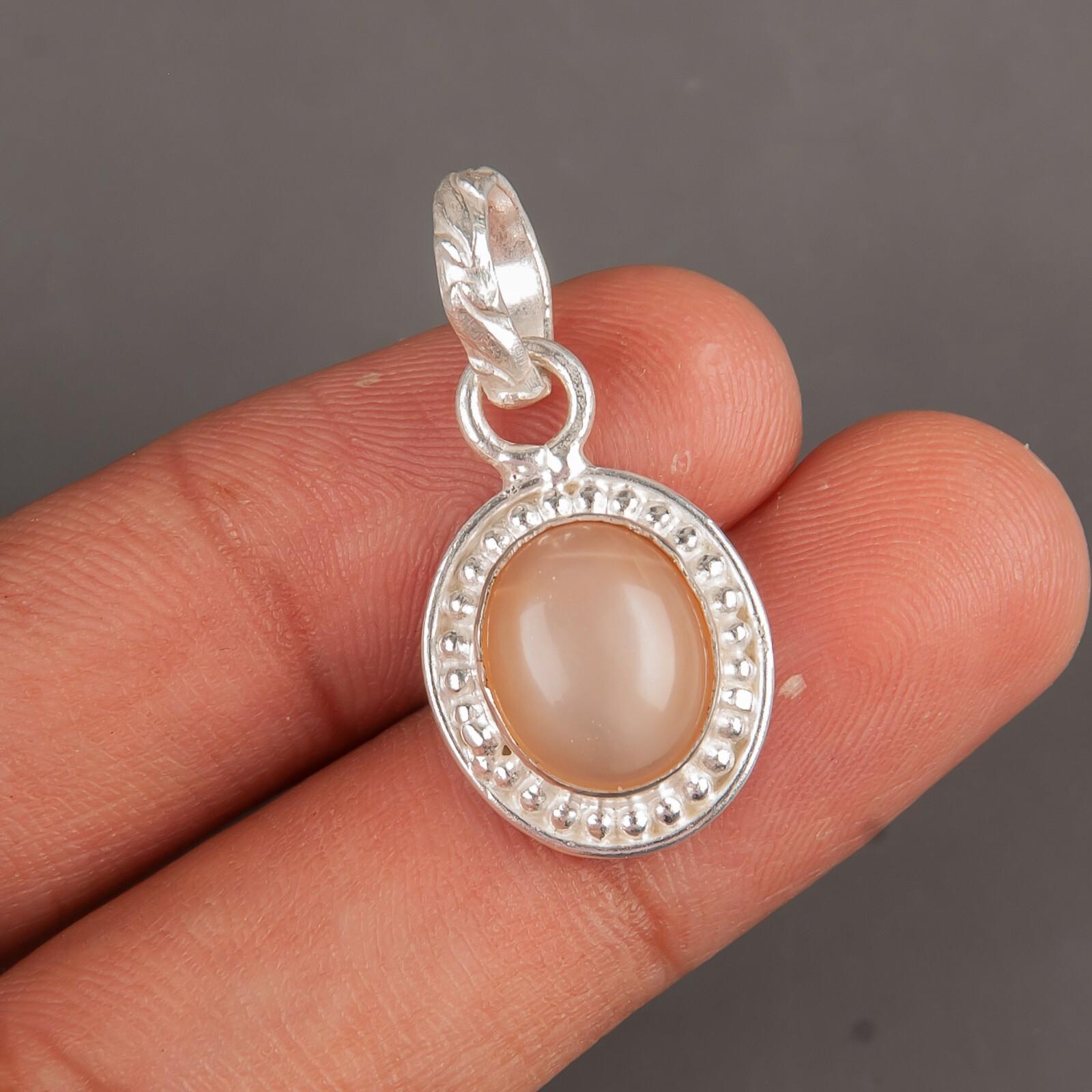 

Натуральный Камень Лунный Камень Персикового Цвета Серебро 925 пробы Подвеска Ручной Работы 1.20 PP-7-24