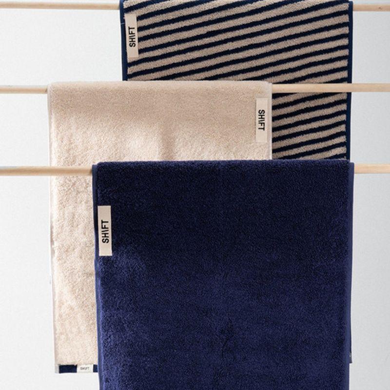SHIFT Layered Towel Signature Stripe