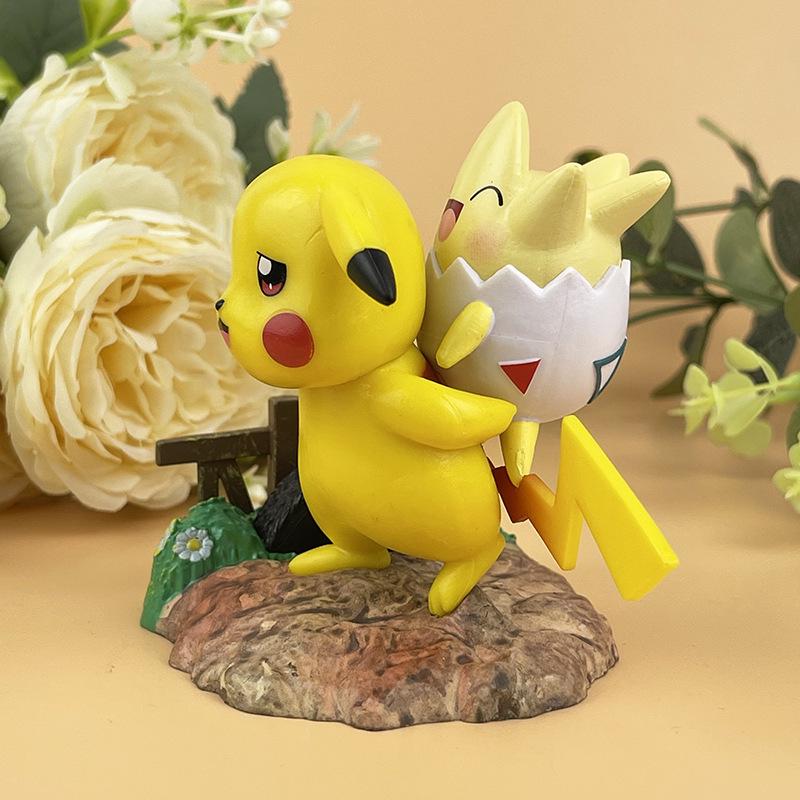 Pokémon Pikachu, Bulbasaur, Squirtle Action Figures: Desktop Ornaments