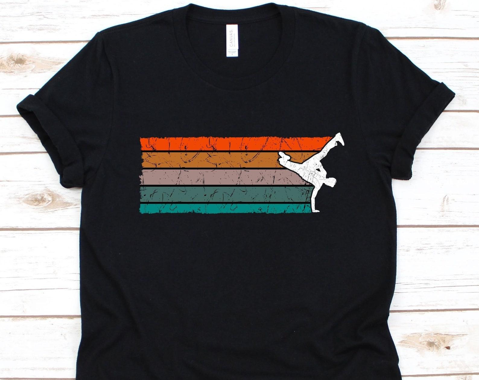 Retro Breakdancer Shirt, Retro Vintage Breakdancing, Gift For Dancers, Hip hop Graphic, Street Dancer T-Shirt, Breaking, Breakdancing Lovers S