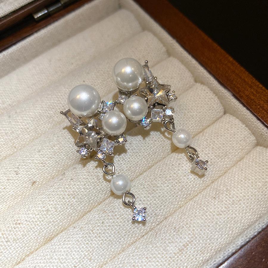 

K real gold electroplated silver needle zircon pearl earrings light luxury high-end stud earrings French retro temperament earrings women