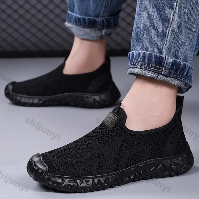 Men's Casual Shoes Summer New Fashion Fly Weave Breathable Mesh Outdoor Non Slip Sneakers Lightweight Comfortable Slip On Flats