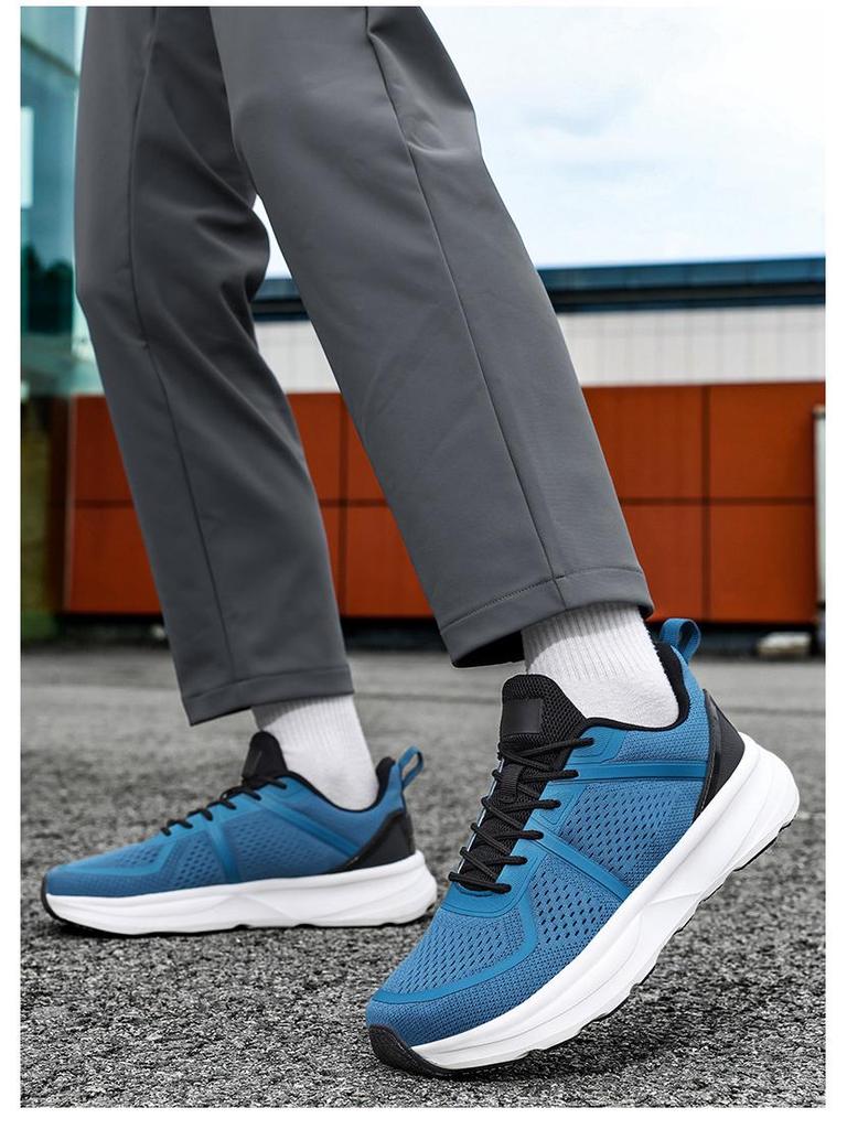 Men's Wide Palm Lightweight Running Shoes - Breathable Mesh, Wide Toe, Lace-up Sports Walking Shoes.