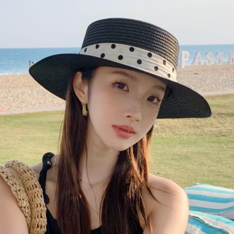 Seaside Holiday Wind Woven Hat Female High Sense Hepburn Wind Polka Dot Straw Hat Casual Versatile Film Hat Female