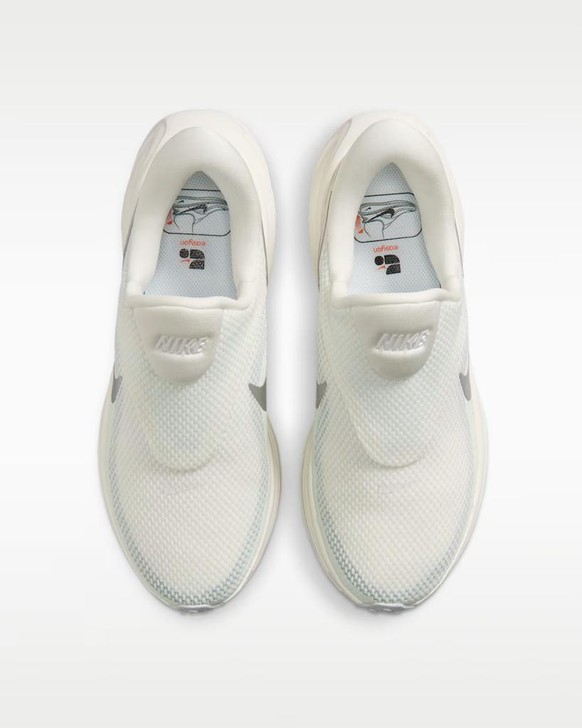 HQ2415-103 Nike Revolution 8 EasyOn Sail Barely Green (Women's)