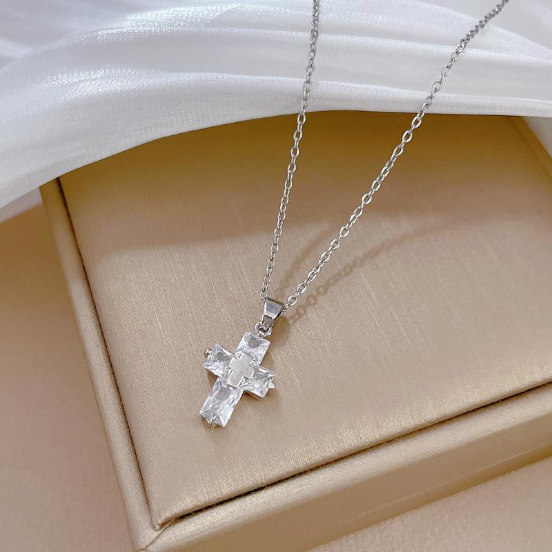 

Light Luxury Cross Flower Same Dark Pink Necklace Women S Fashion Trend Collarbone Chain