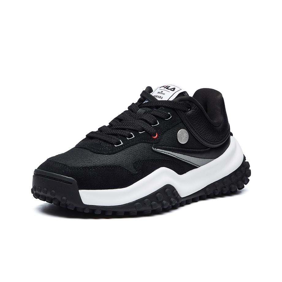 Fila Mihara Yasuhiro X T1 עור נוחות סניקרס אבא נמוכות לנשים סניקרס שחור F12W034123FBK