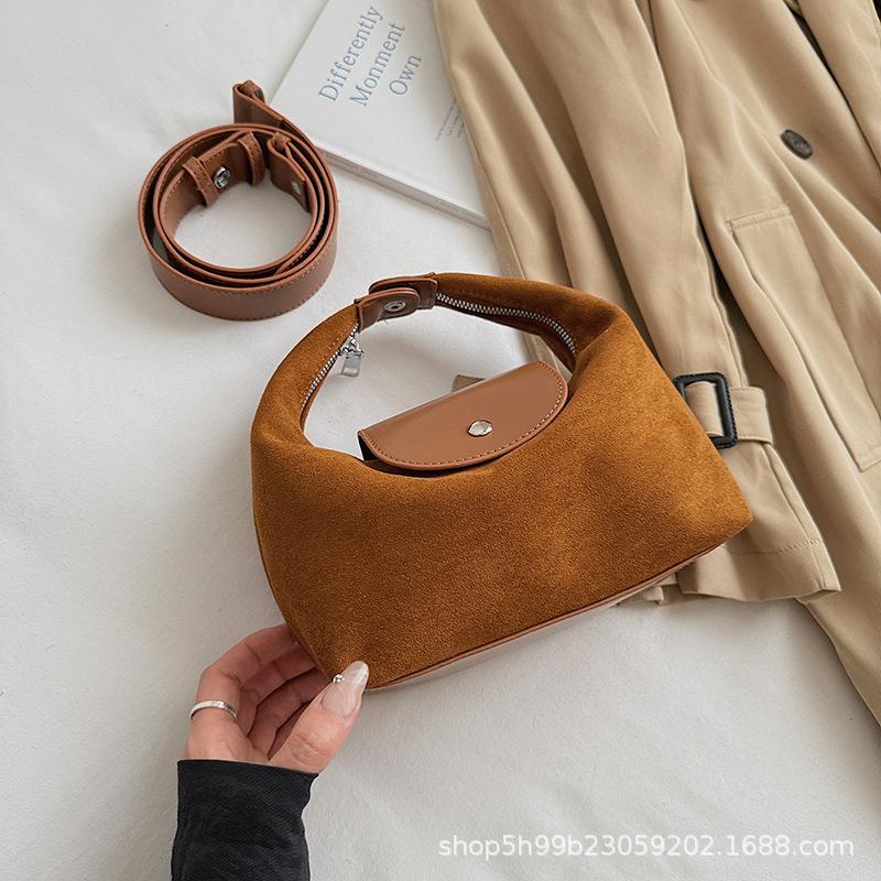 

Corduroy small bag women s new simple casual portable commuter bag fashionable versatile shoulder messenger bag коричневый
