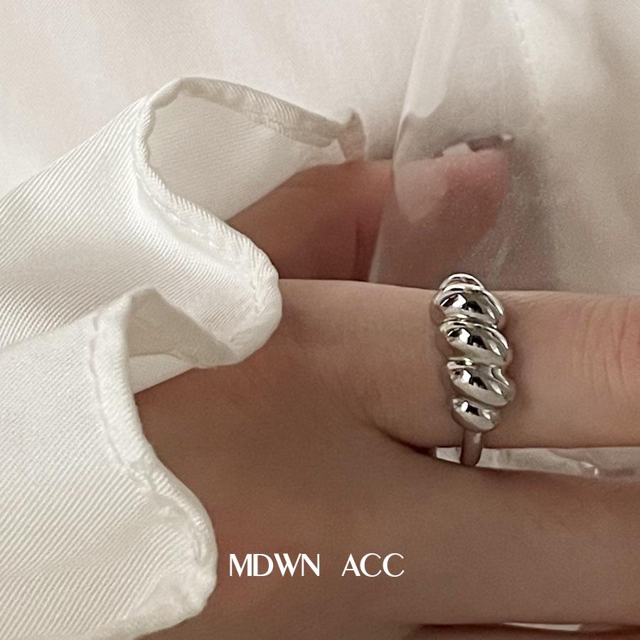 Korean Style Personalized Cross Opening Croissant Ring for Women - Hip Hop Fashion Trend