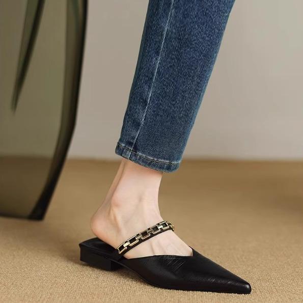 Chain Word with Pointed Head Low Heel Flat Bottom Cool Slippers Women's Outer Wear Woven Bag Head Half Drag