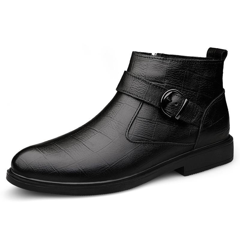 Men's Slip-On High-Top Cowhide Ankle Boots - Plus Size, Velvet-Lined, Warm Casual Leather Boots for Autumn/Winter.