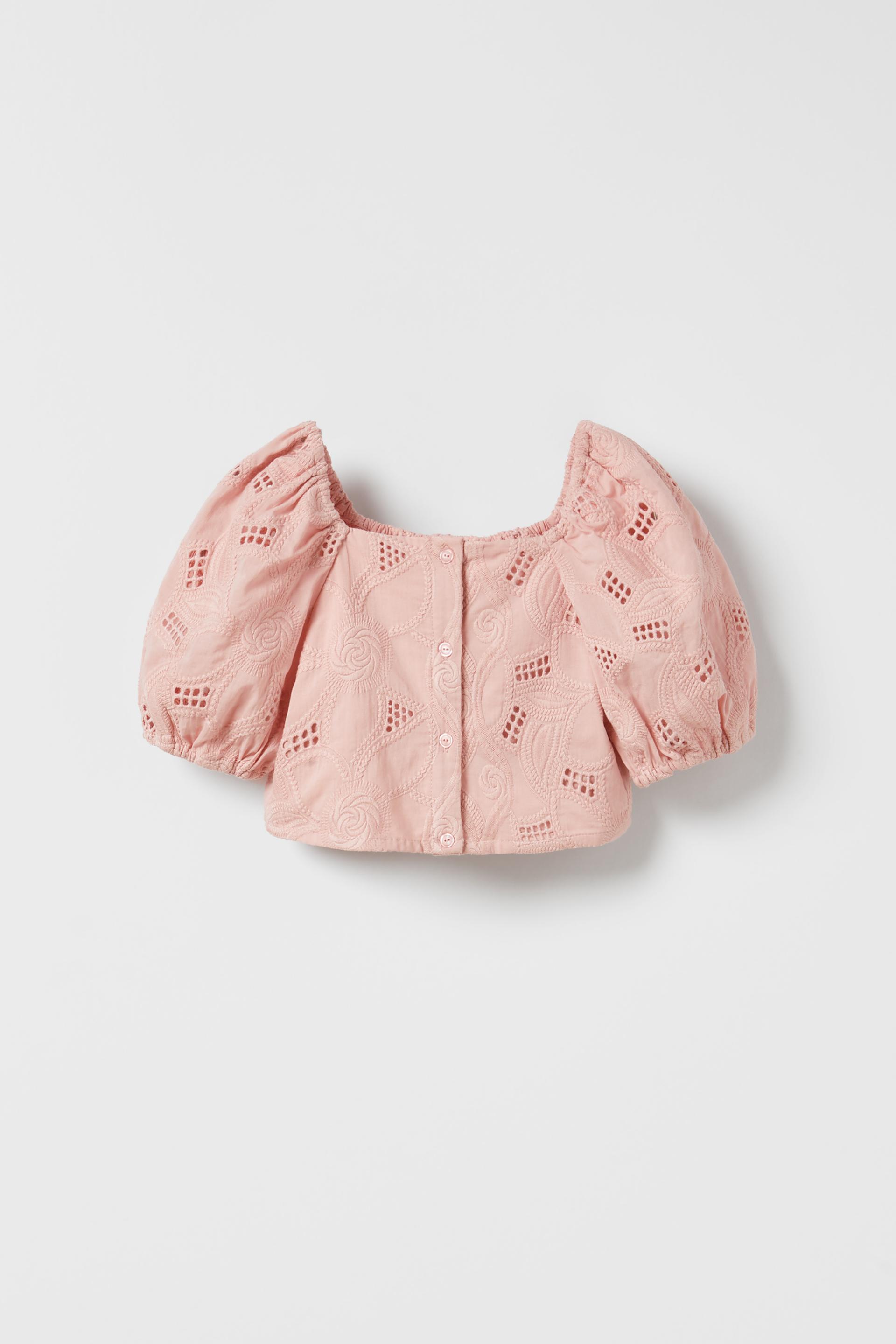 

ВЫШИВАННЫЙ ТОП