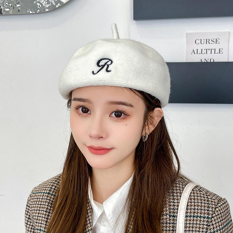 

New Arrival Autumn Winter Women s Hat Knitted Pure Color Letter Embroidery Beret, Outdoor Casual Warm One Size белый
