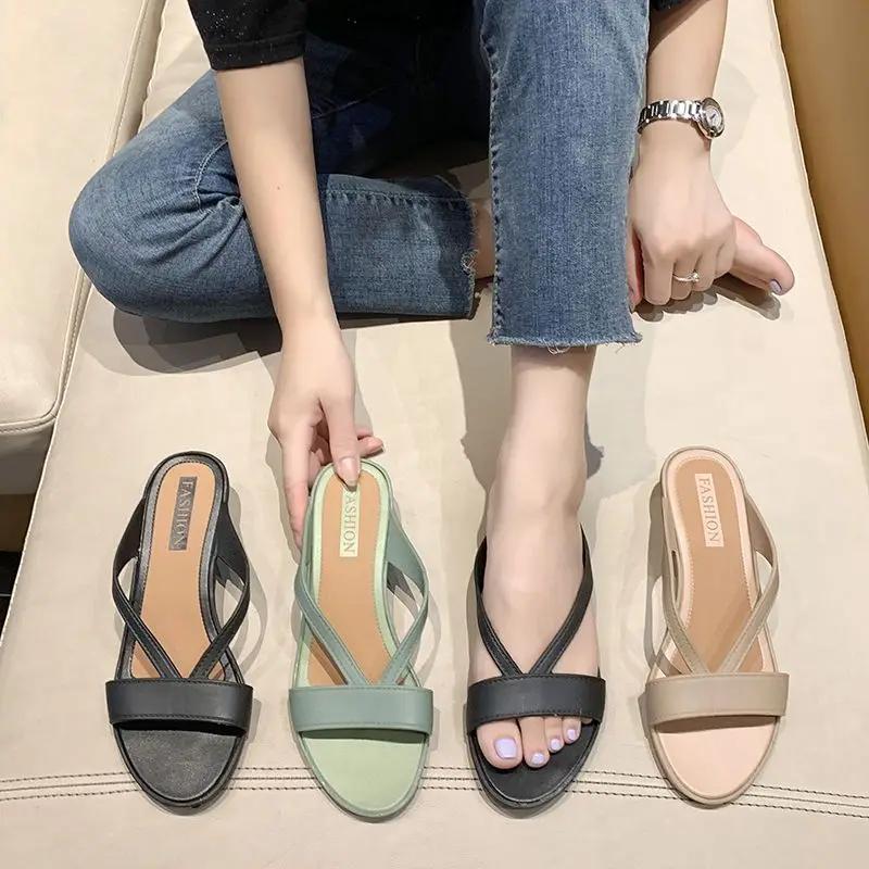Fashion Woman Slippers Height Wedge Heel Open Toe Slides On Beach Green Outside Sandals Shoes for Women Small Size Luxury Designer G F Y