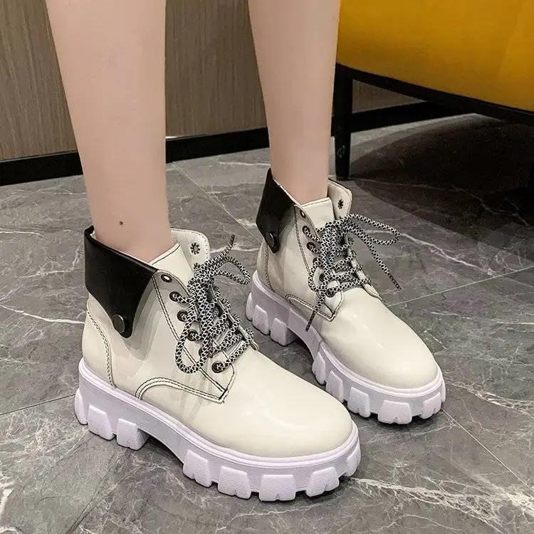 Fashion Large Size Warm Chunky Booties New In Platform Female Short Shoes Trend 2024 On Offer Promotion High Quality Women's Ankle Boots