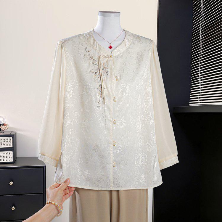 

Elegant Women s Chiffon Lace Embroidered Top with Slimming Three-Quarter Sleeves XL (50-55 kg) грязно-белый