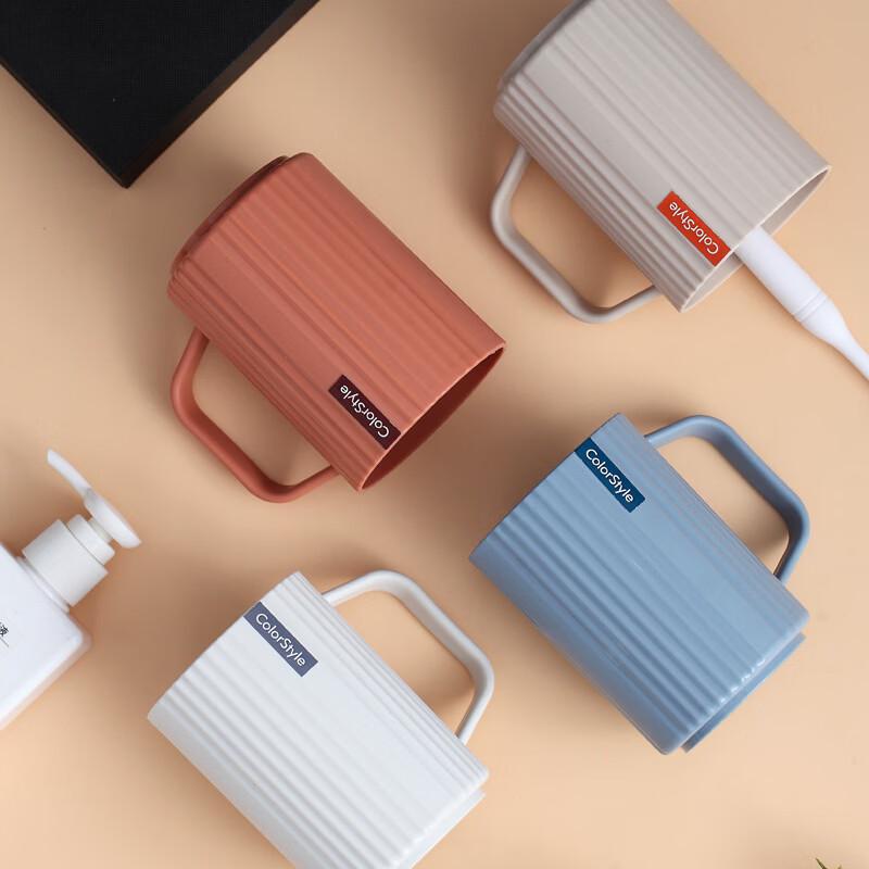 KangXingDa Plastic Mouthwash Cups Set